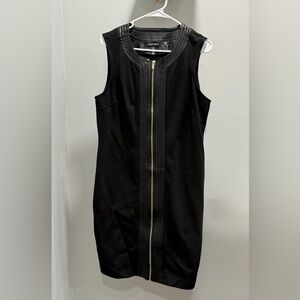 Ellen Tracy Black Sleeveless Zip-Front Shift Dress with Gold Trim